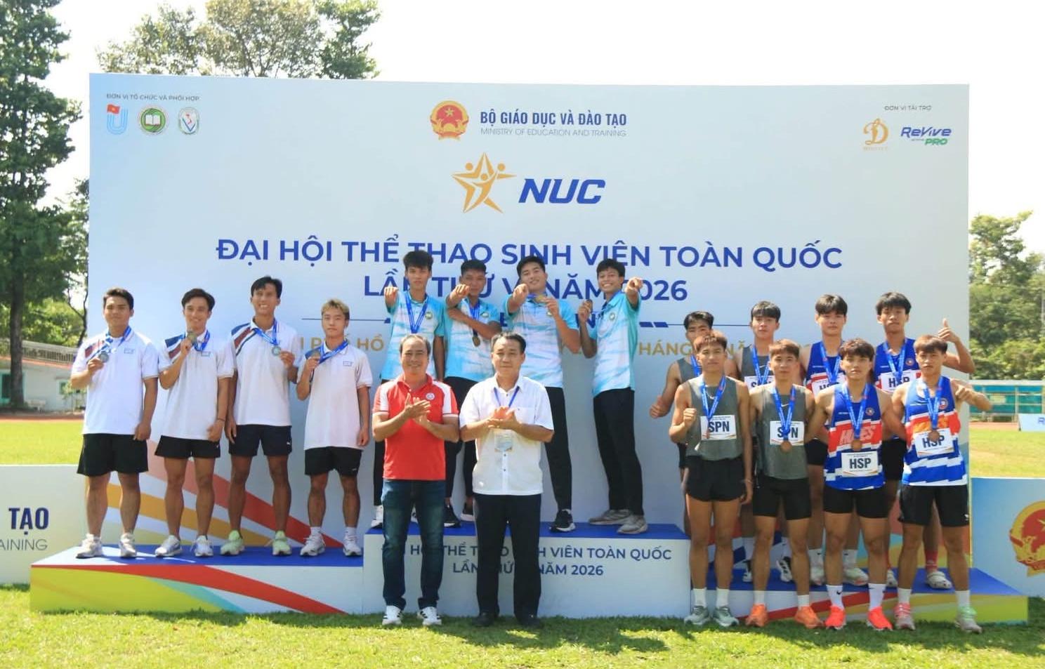 Tỏa sáng trên đường chạy: Sinh viên TNUE xuất sắc giành 3 huy chương tại Đại hội Thể thao Sinh viên toàn quốc 2026